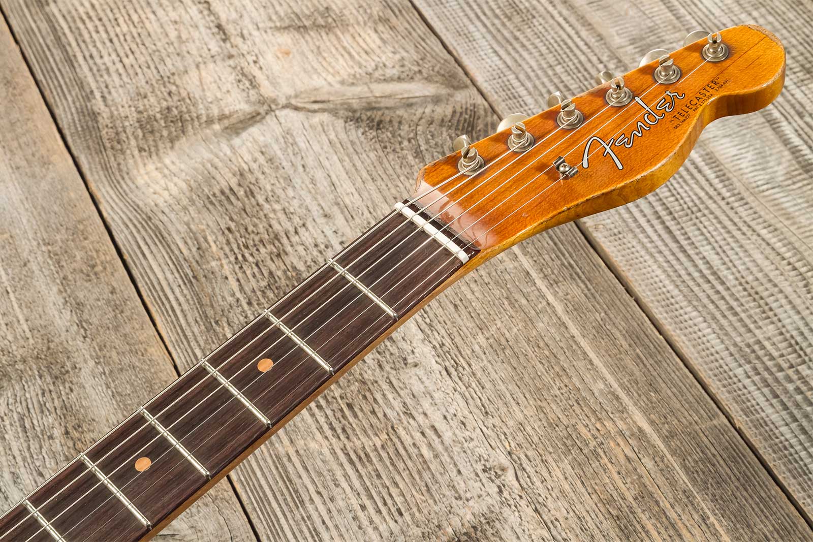Fender Custom Shop Tele 1963 2s Ht Rw #r136206 - Super Heavy Relic 2-color Sunburst - Tel shape electric guitar - Variation 8
