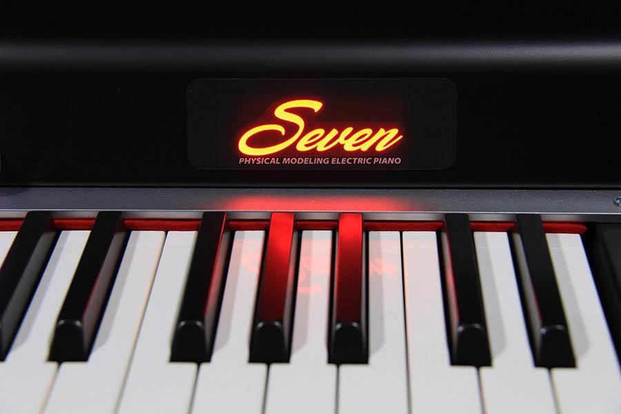 Crumar Seven - Stage keyboard - Variation 7