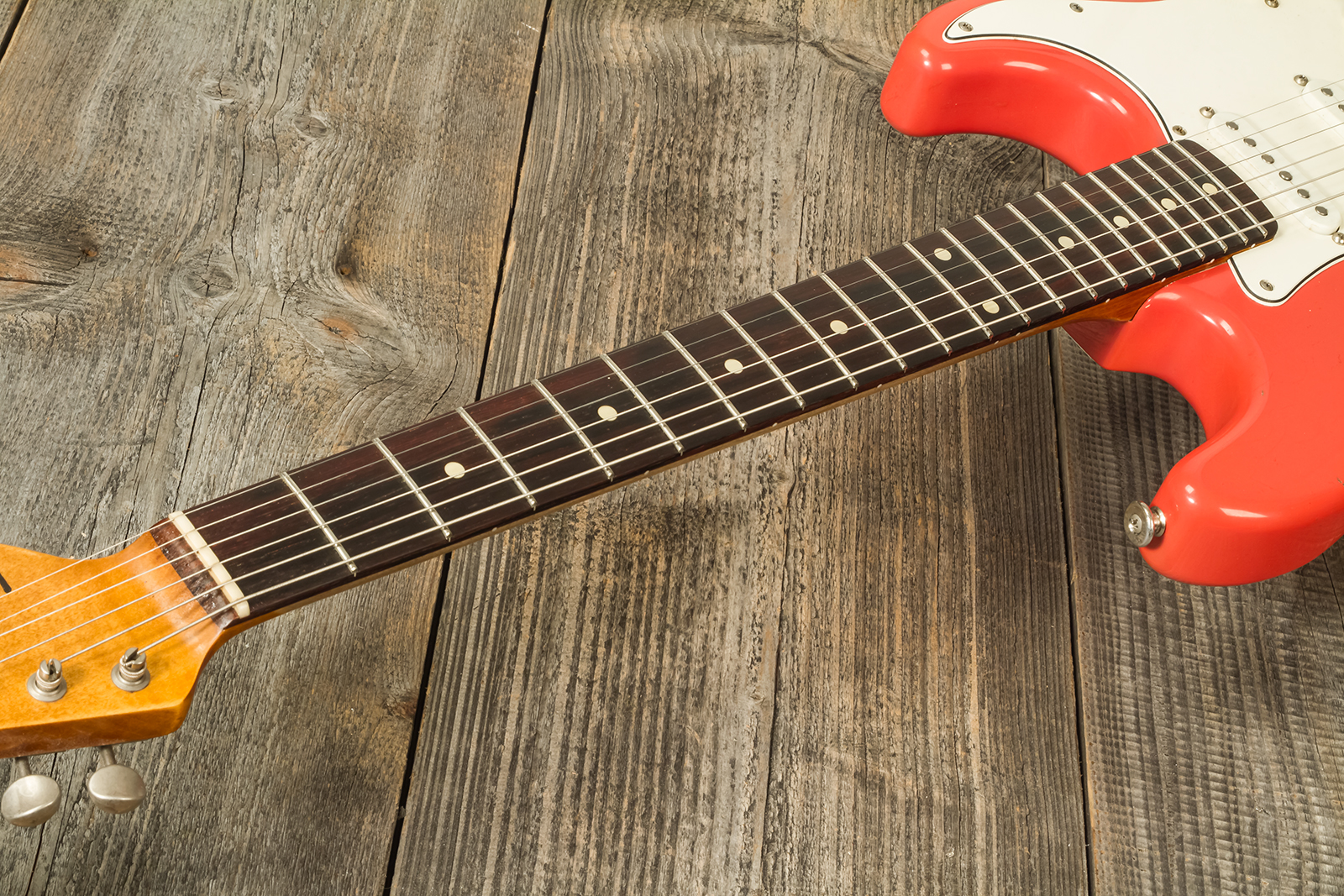 Haar Guitars Trad S 3s Lindy Fralin Trem Rw #42274 - Aged Fiesta Red - Str shape electric guitar - Variation 5