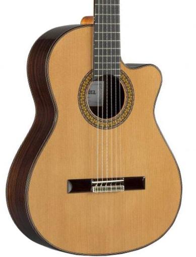 Classical guitar 4/4 size Alhambra 9P CW E8 - Natural