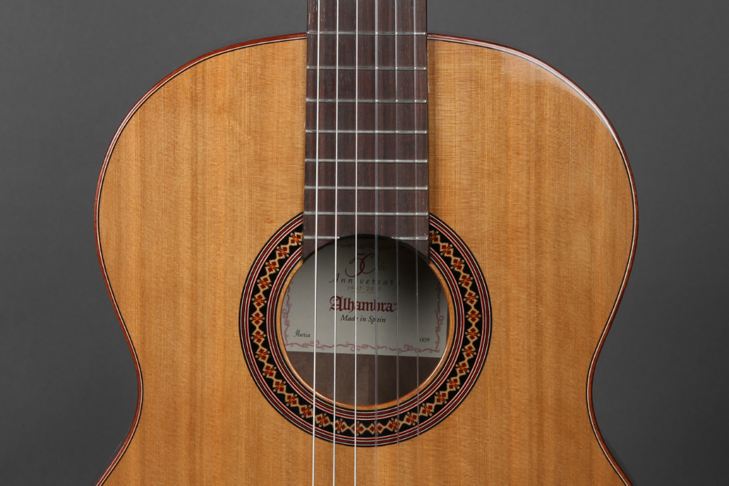 Alhambra Iberia Ziricote 4/4 Cedre - Natural - Classical guitar 4/4 size - Variation 2