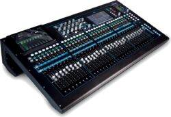 Digital mixing desk Allen & heath Qu-32 Chrome Edition