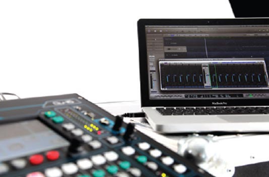 Allen & Heath Qu-32 - Digital mixing desk - Variation 2