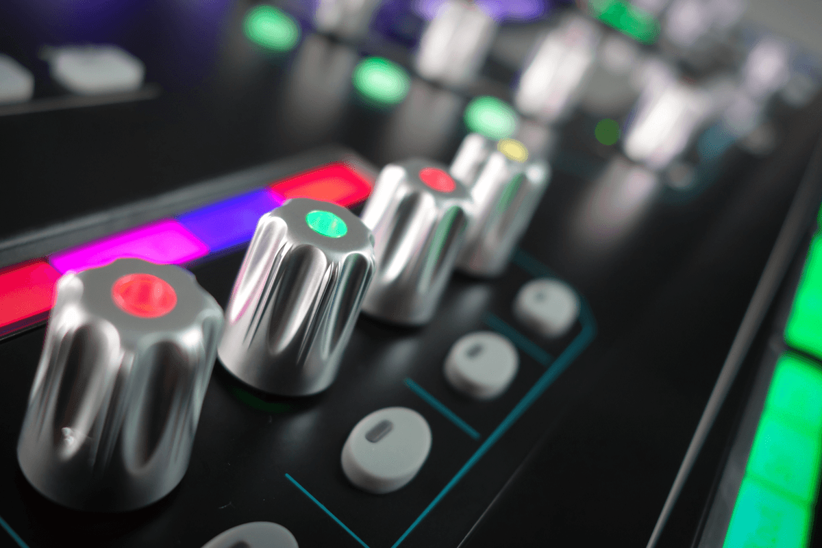 Allen & Heath Sq-6 - Digital mixing desk - Variation 6