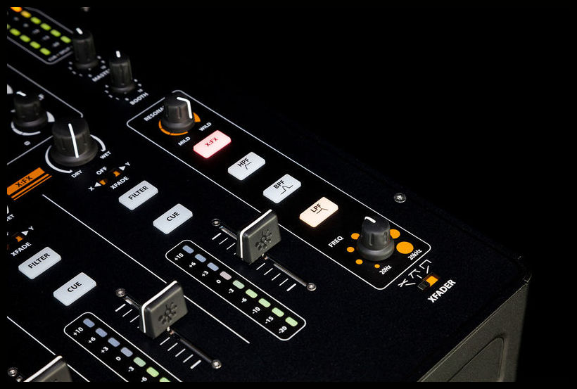 Allen & Heath Xone:43 - DJ mixer - Variation 5