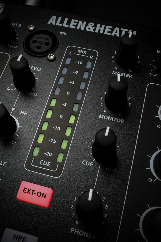 Allen & Heath Xone:23 - DJ mixer - Variation 2