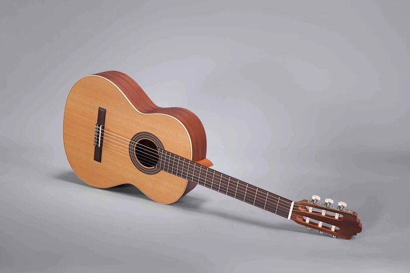 Altamira Basico 4/4 Cedre Acajou Rw - Natural Satin - Classical guitar 4/4 size - Variation 3
