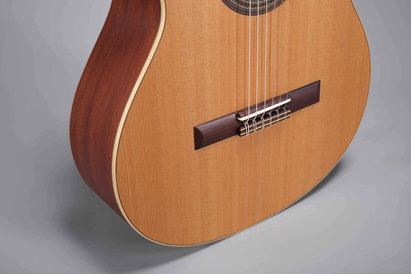 Altamira Basico 4/4 Cedre Acajou Rw - Natural Satin - Classical guitar 4/4 size - Variation 4