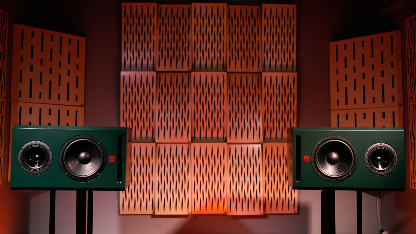 Antelope Audio Atlas I8 - La PiÈce - Active studio monitor - Variation 9