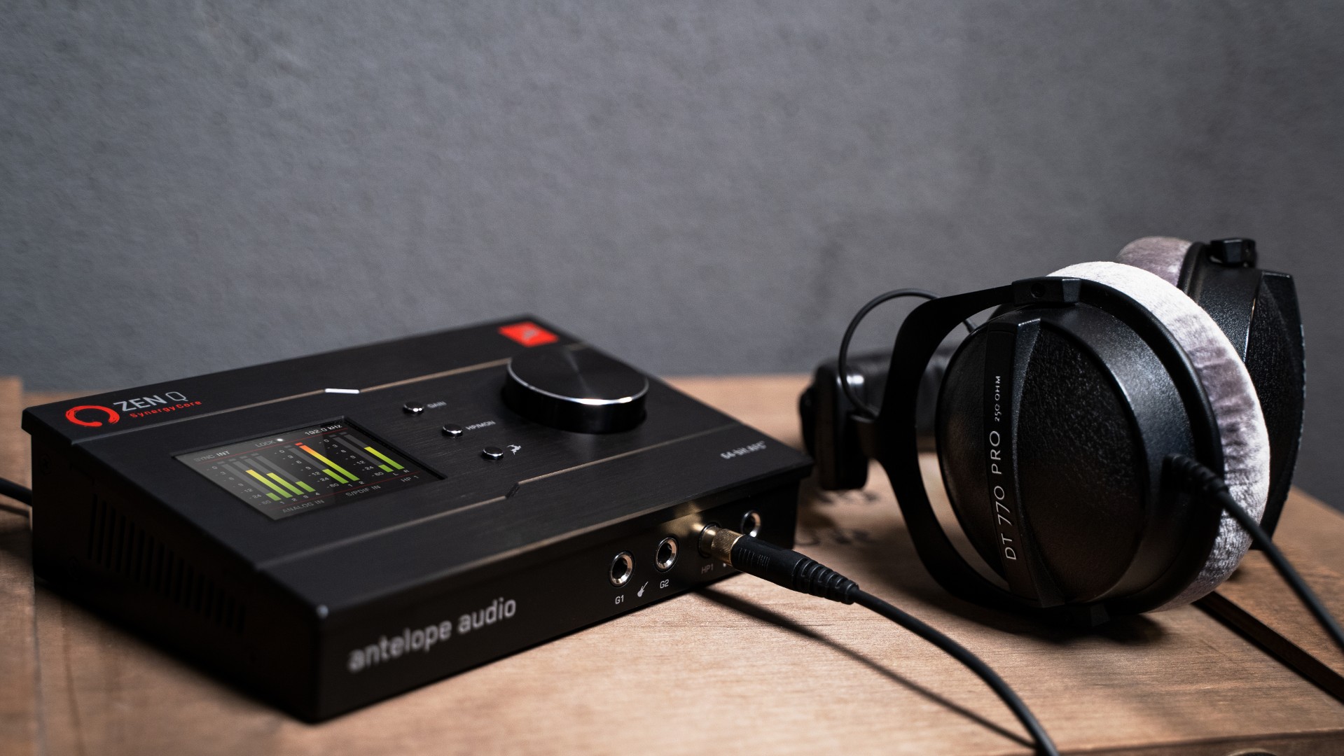 Antelope Audio Zen Tour Synergy Core - Thunderbolt audio interface - Variation 10