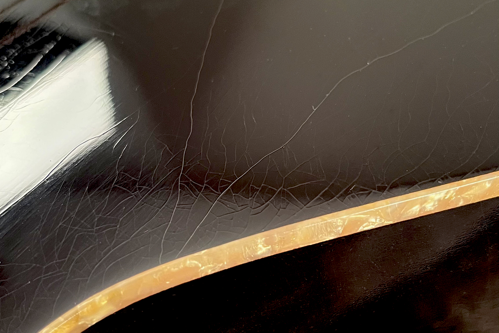Atkin The Thirty Six Black Pearl Slope Shoulder Parlor Epicea Erable Eb #3856 - Black Pearl - Folk guitar - Variation 11
