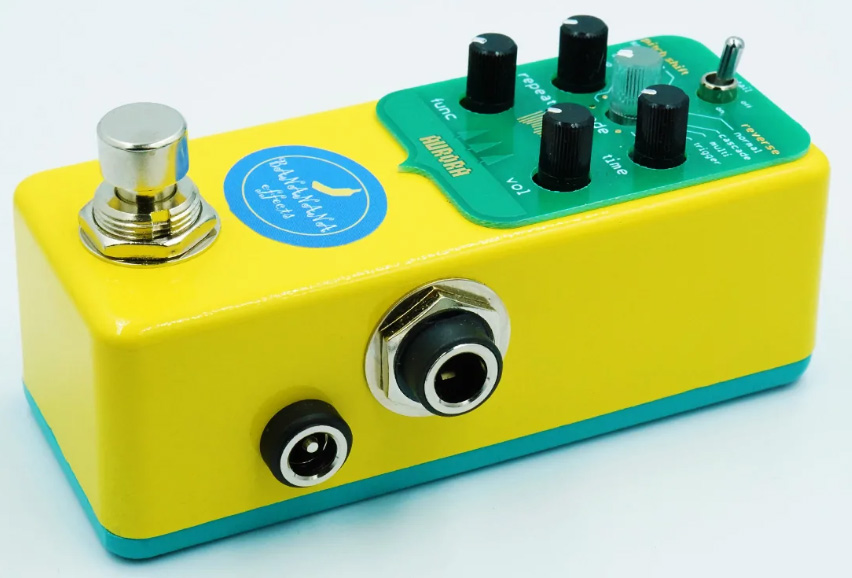 Bananana effects Aurora Pitch Shift Delay Reverb, delay & echo 