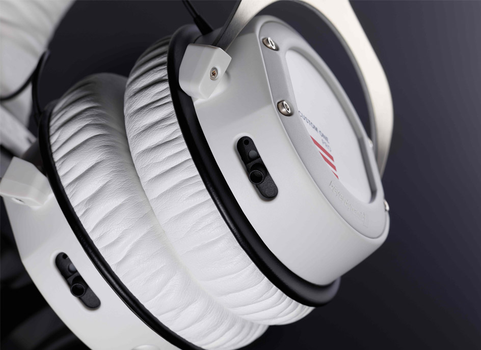 Beyerdynamic Custom One Pro White - Studio & DJ Headphones - Variation 4