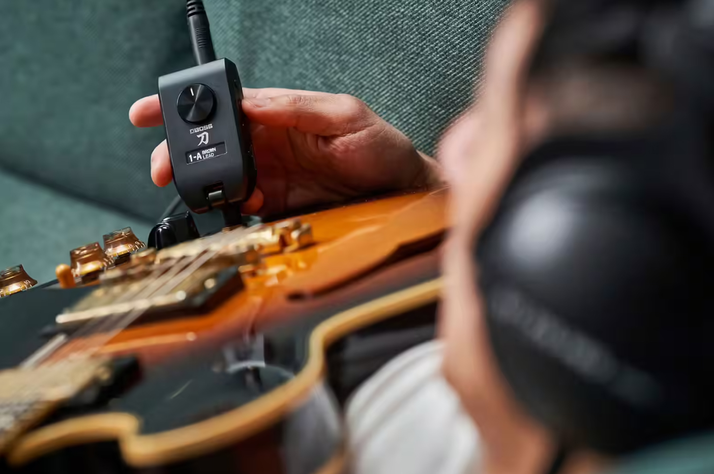 Boss Katana:go 2 Guitar & Bass Headphones Amp  + Cb-ktngo Carrying Pouch - Multieffect for electric guitar - Variation 8