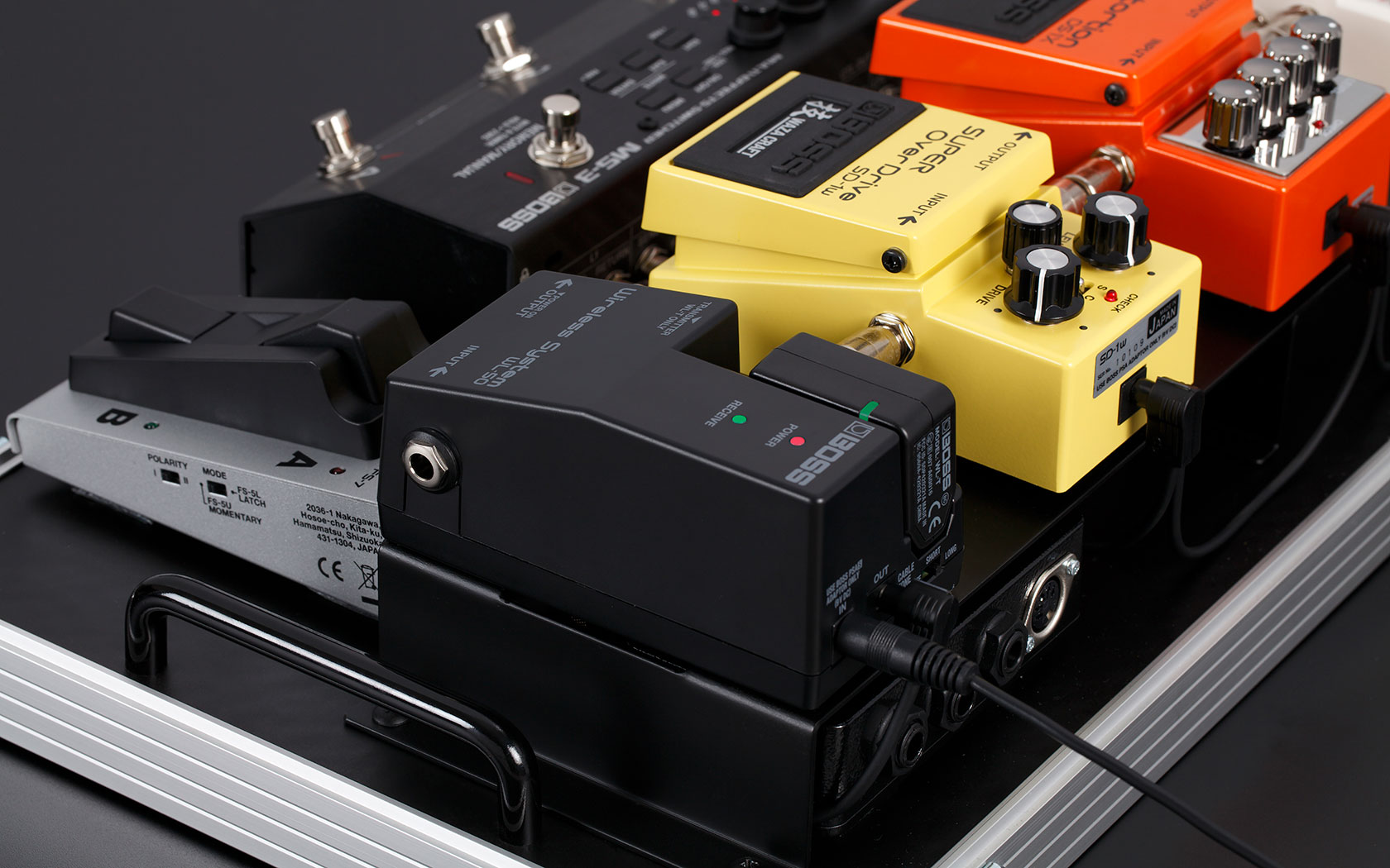 Boss Wl-50 Wireless Guitar System Integration Pedalboard - Wireless microphone for instrument - Variation 4