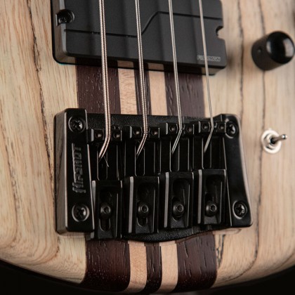 Cort A4 Ultra Ash Active Fishman Fluence Pan - Etched Natural Black - Solid body electric bass - Variation 4
