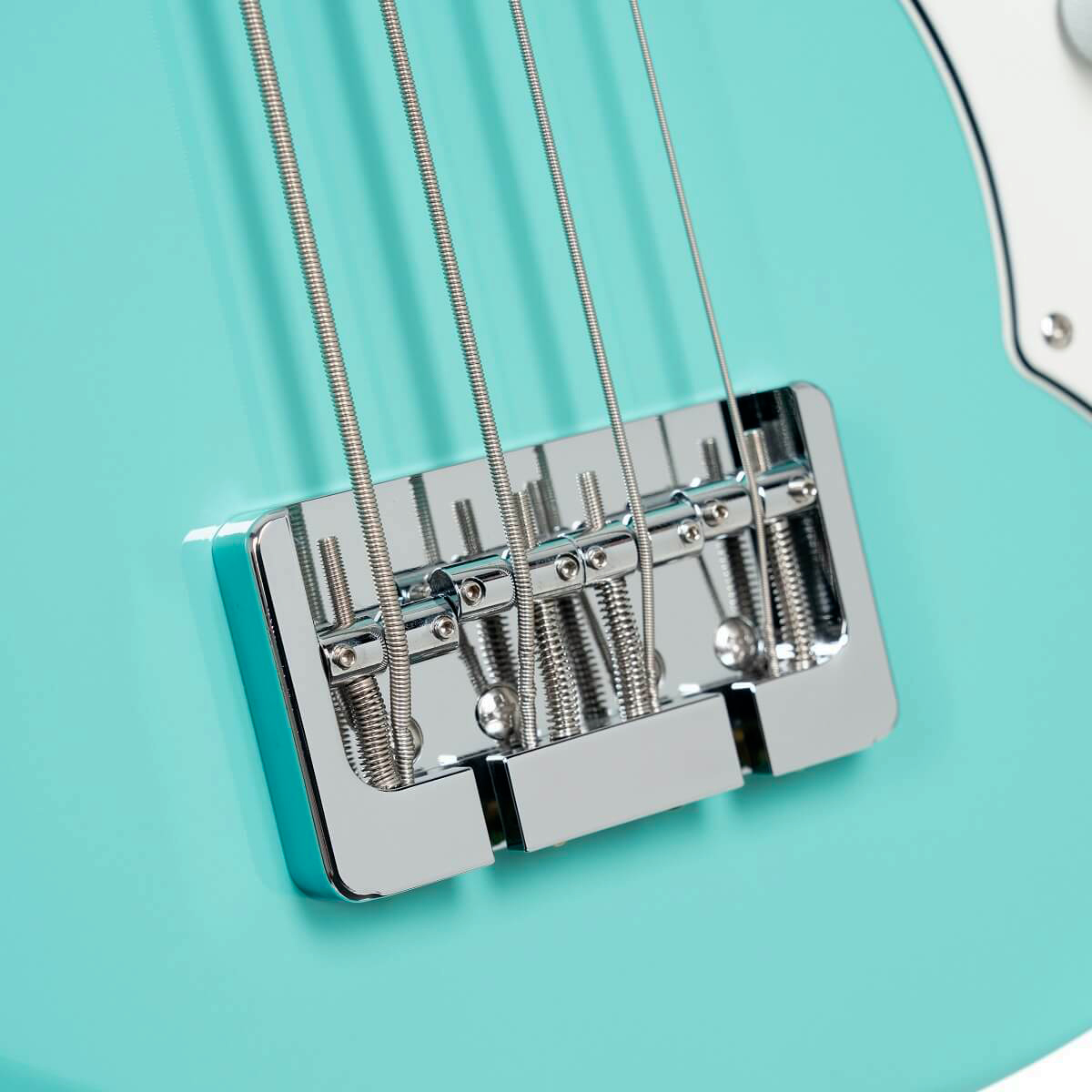 Cort Retro 304 Shsc Rw - Sea Foam Green - Travel electric bass - Variation 3