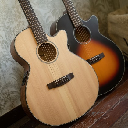 Cort Sfx-e Slim Body Cw Epicea Acajou Ova - 3 Tone Satin Sunburst - Acoustic guitar & electro - Variation 1