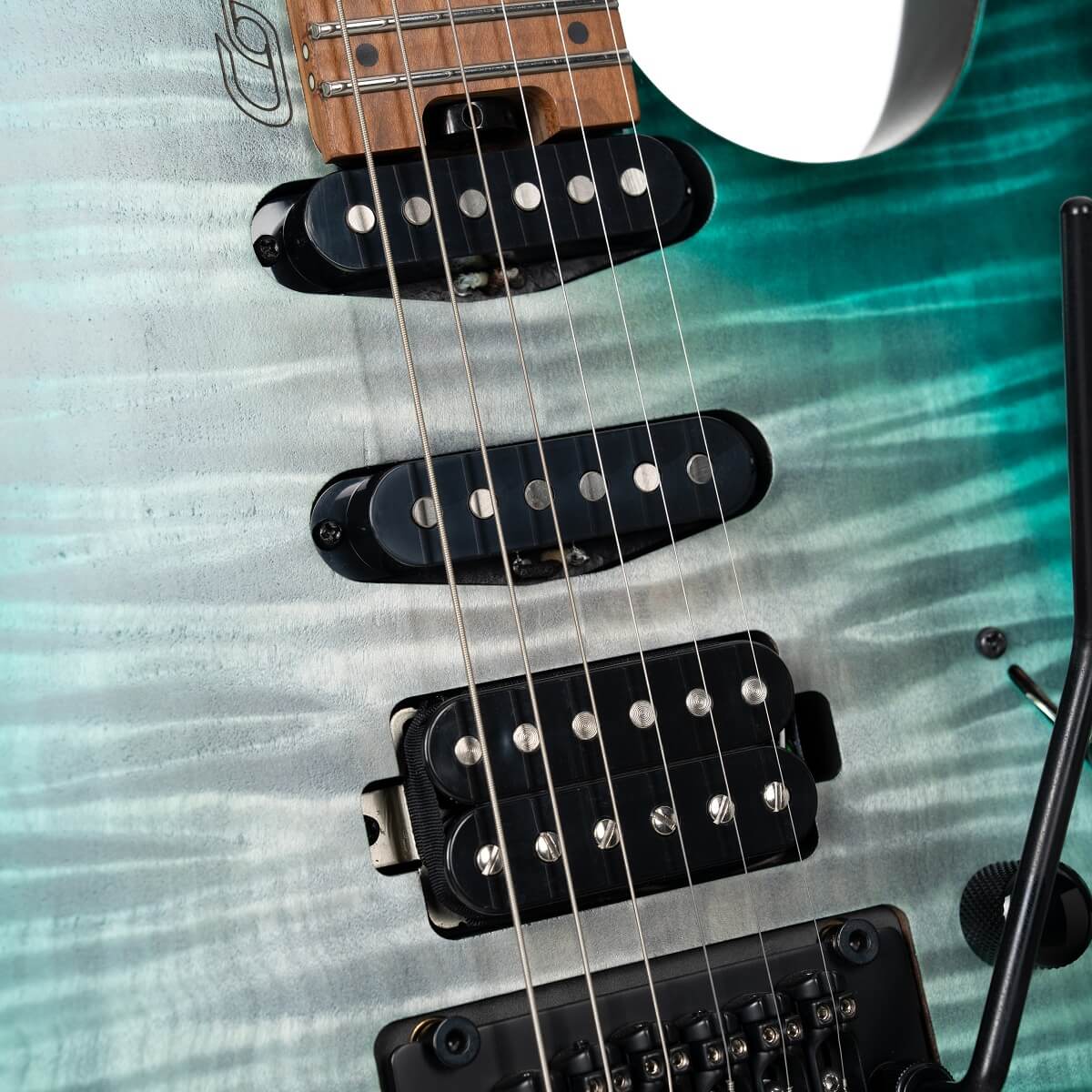 Cort Space G6tr 2h Fr Mn - Semi Gloss Lagoon - Double cut electric guitar - Variation 4