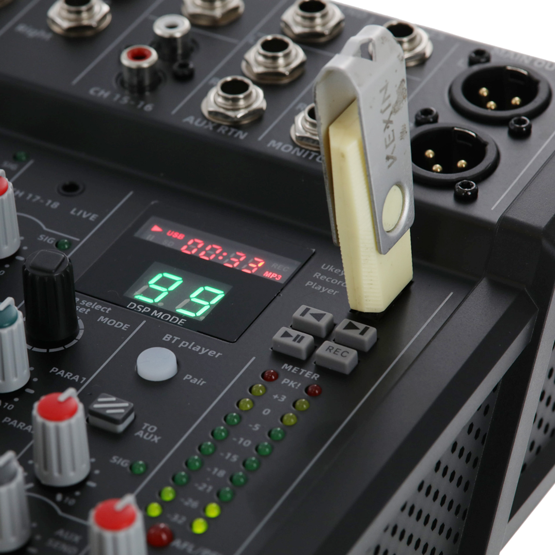 Definitive Audio Tml 8 Bu Dsp - Analog mixing desk - Variation 4