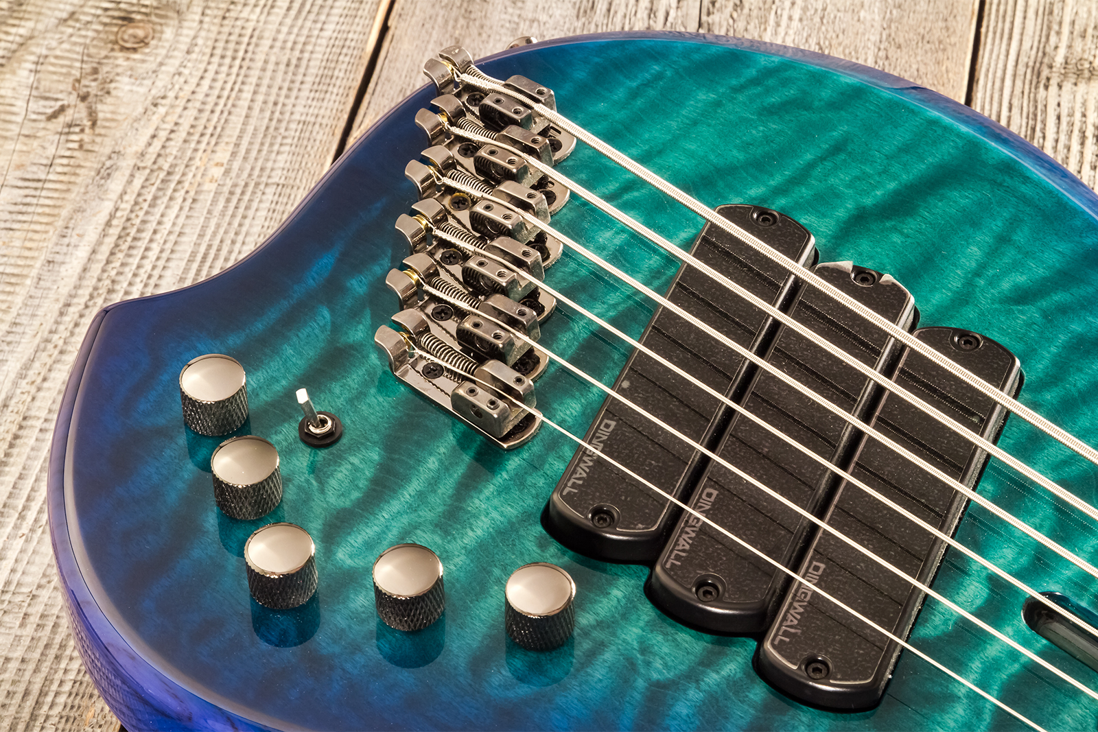 Dingwall Combustion Cb3 6c 3pu Active Pf - Whalepool Burst - Solid body electric bass - Variation 3