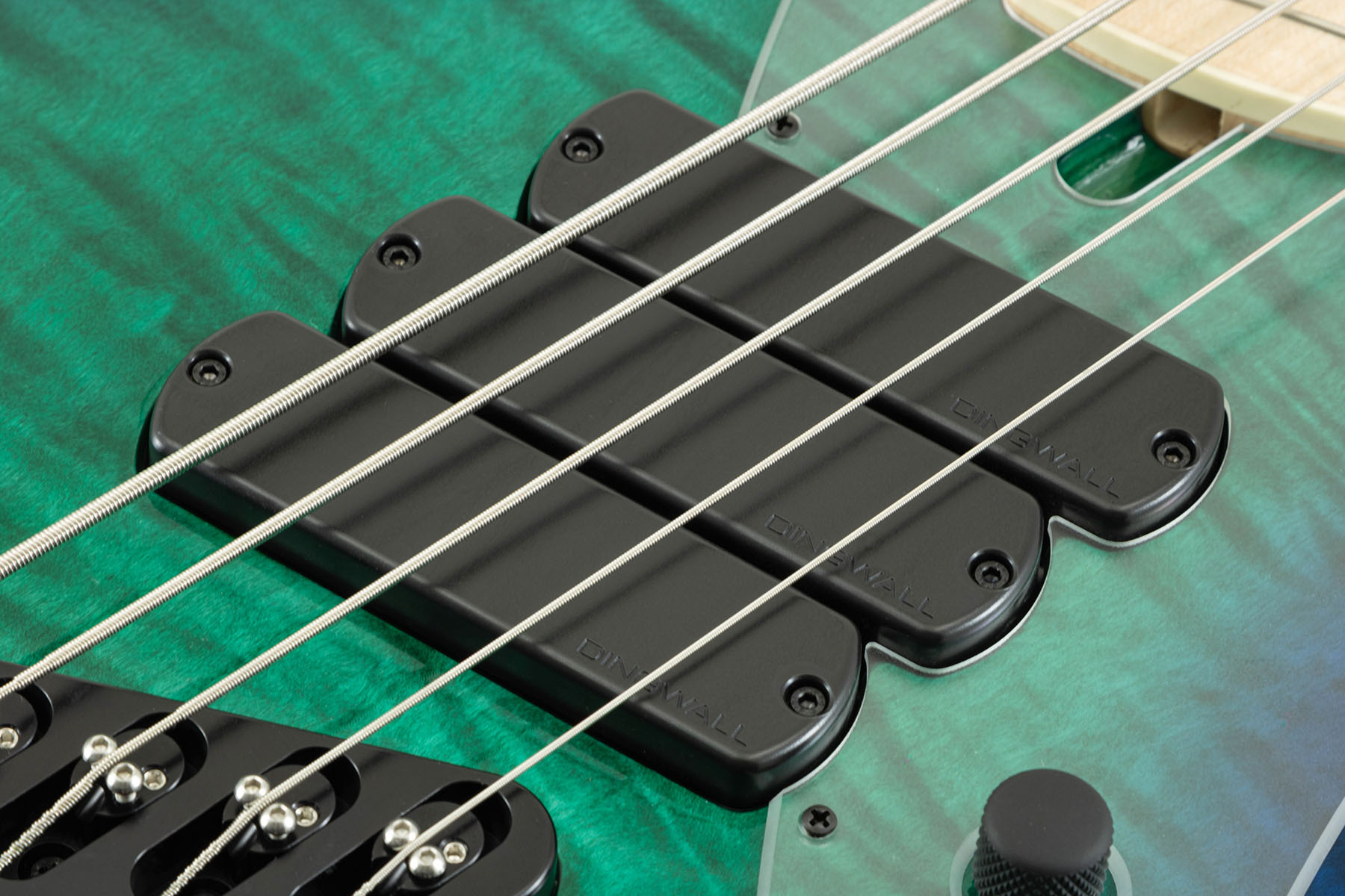 Dingwall Combustion Nashville Cn3 5c 3pu Active Mn - Whalepool Burst - Solid body electric bass - Variation 4