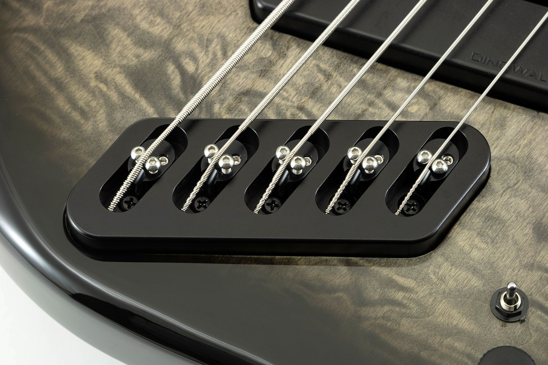 Dingwall Combustion Nashville Cn3 5c 3pu Active Pf - 2-tone Black Burst - Solid body electric bass - Variation 3