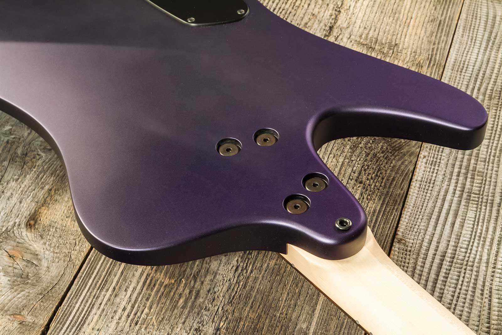 Dingwall Custom Shop D-roc 4c 3-pickups Wen #6982 - Purple To Faded Black - Solid body electric bass - Variation 5