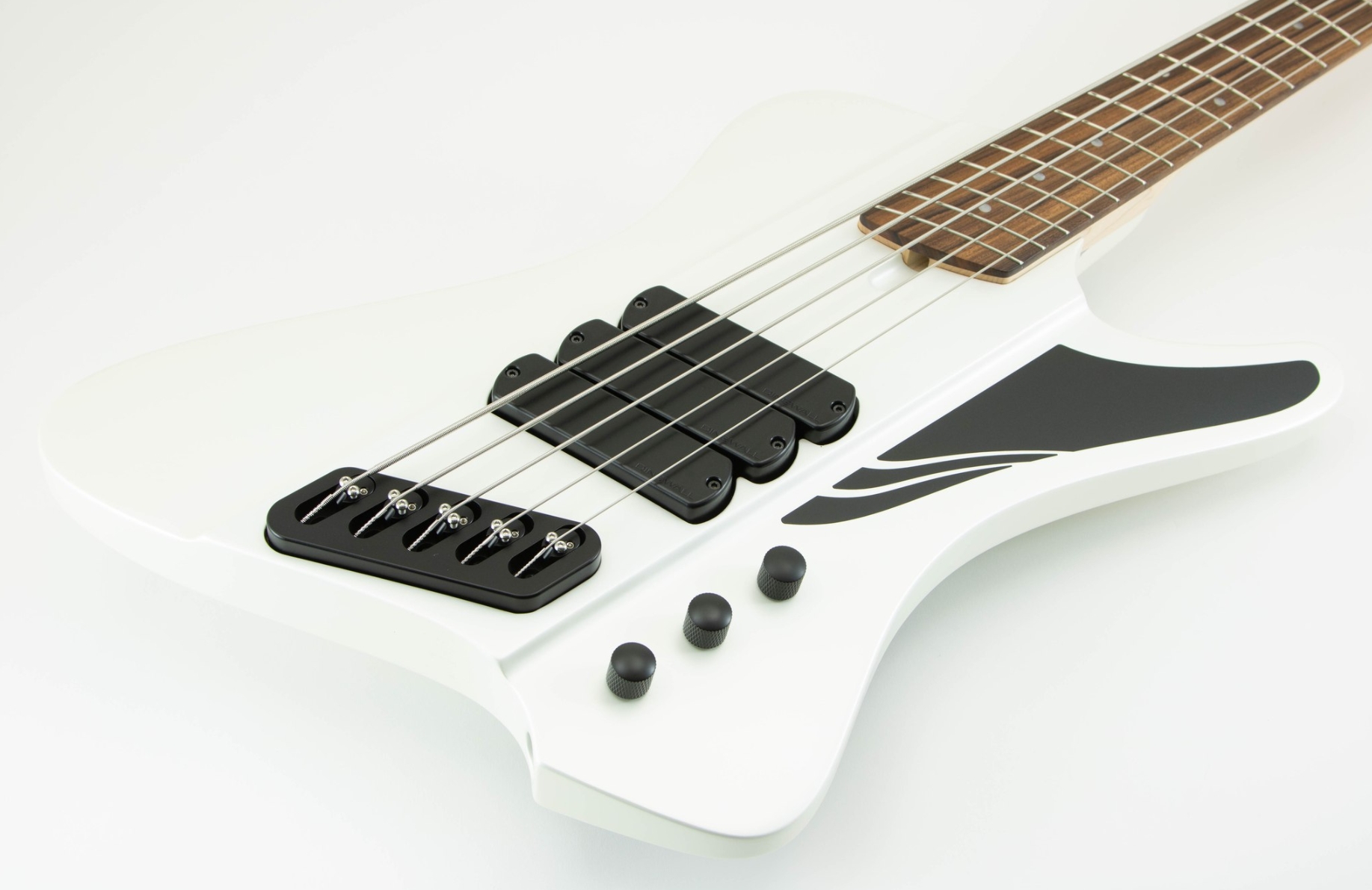 Dingwall D-roc Standard-3 5c 3pu Active Pf - Matte Ducati White - Solid body electric bass - Variation 2