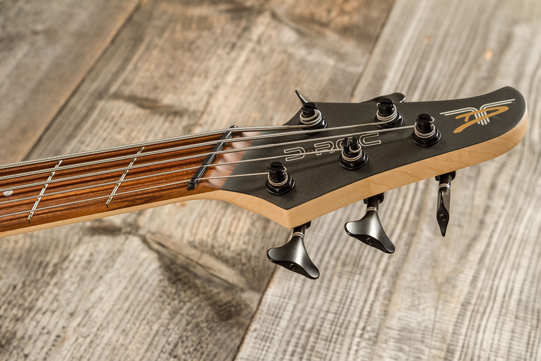 Dingwall D-roc Standard-3 5c 3pu Active Pf - Blue To Purple Colorshift - Solid body electric bass - Variation 7