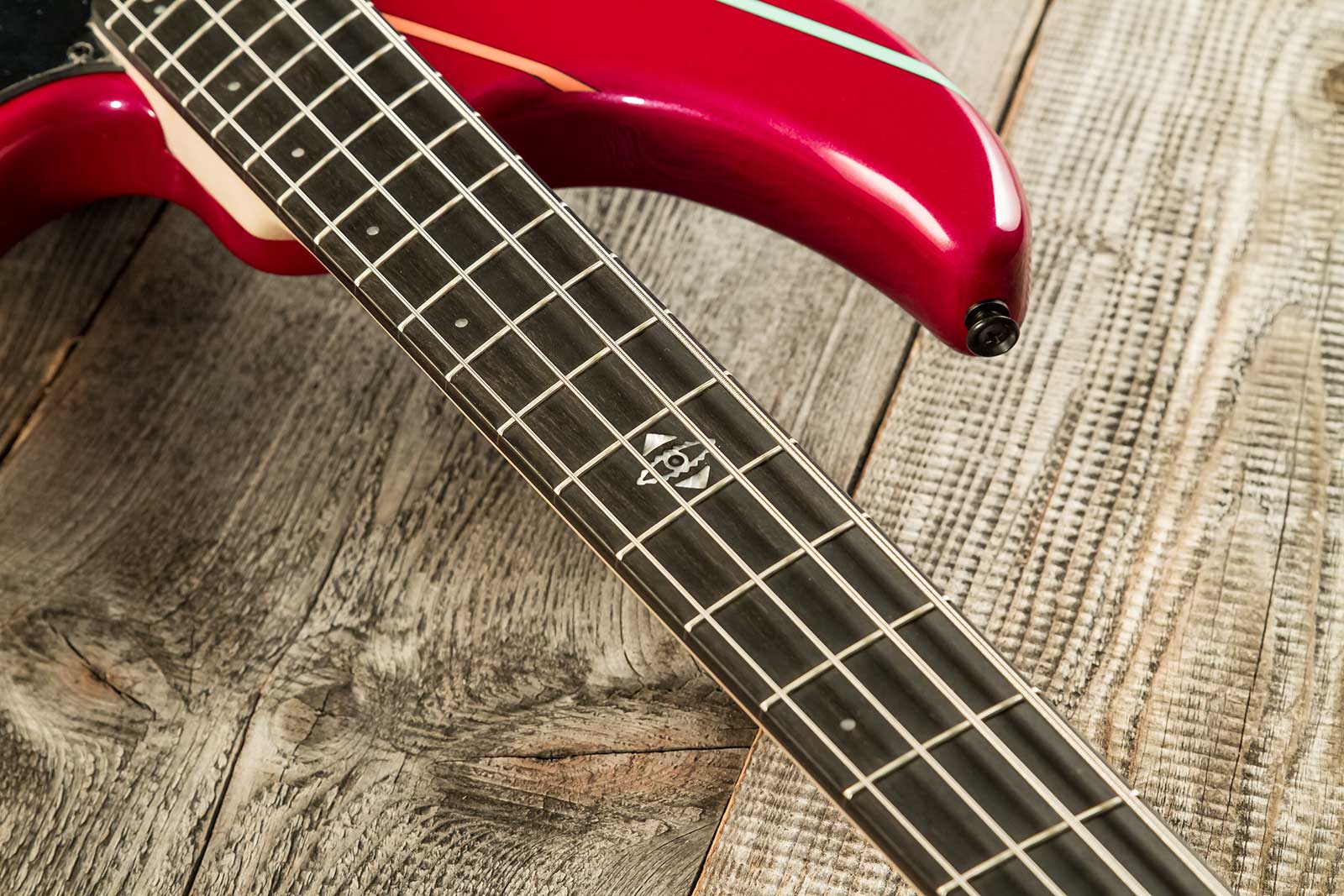 Dingwall John Taylor Rio Dream Jt3 Ltd 4c 3pu Active Eb - Cranberry Pearl - Solid body electric bass - Variation 4