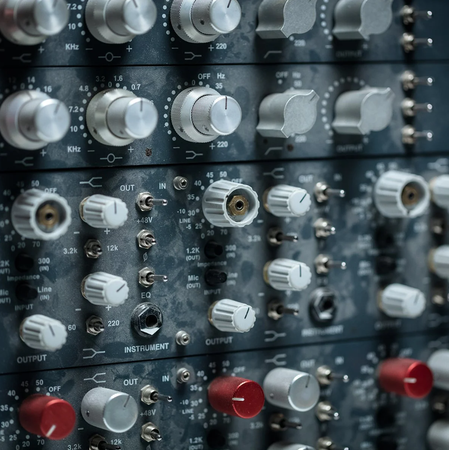Dynaudio Core 7 - La PiÈce - Active studio monitor - Variation 7