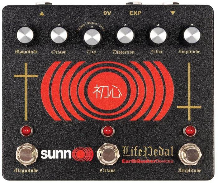 Overdrive, distortion & fuzz effect pedal Earthquaker Sunn O))) Life Pedal V3