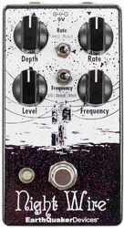 Modulation, chorus, flanger, phaser & tremolo effect pedal Earthquaker Night Wire V2