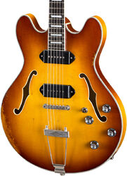 Semi-hollow electric guitar Eastman T64/v Thinline Laminate - Antique gold burst