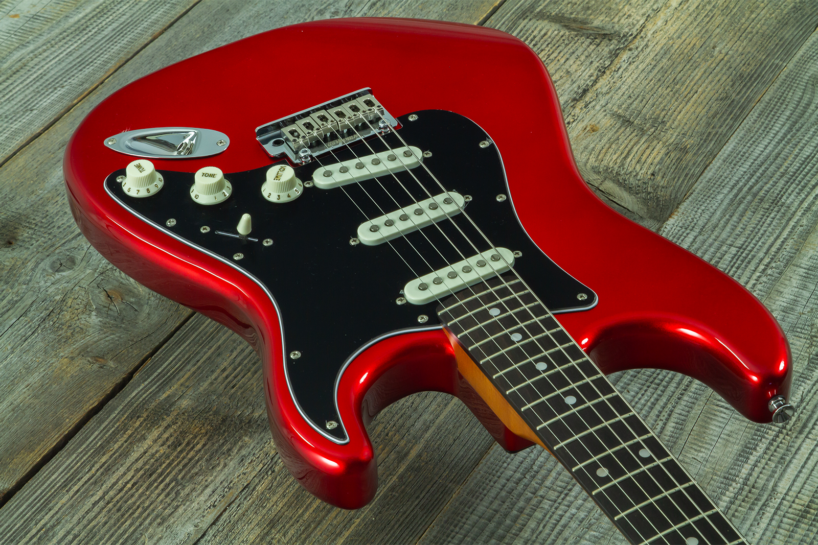 Eastone St100r-mr-rw 3s Trem Rw - Candy Apple Red - Str shape electric guitar - Variation 3