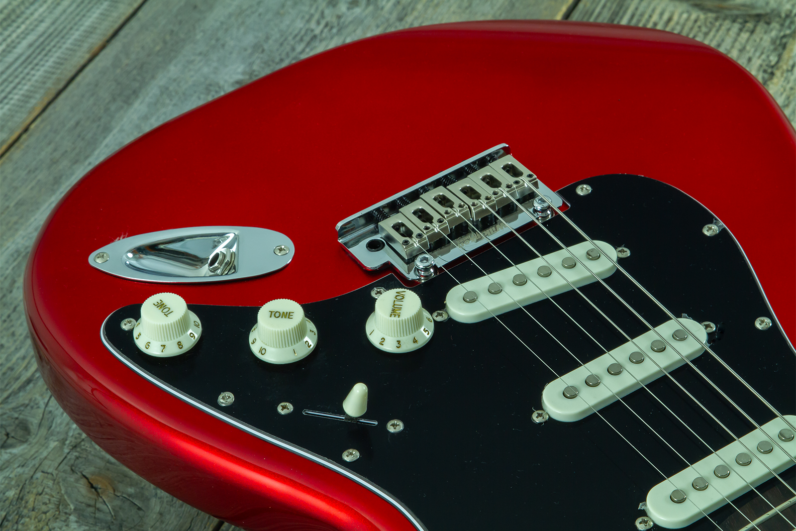 Eastone St100r-mr-rw 3s Trem Rw - Candy Apple Red - Str shape electric guitar - Variation 4