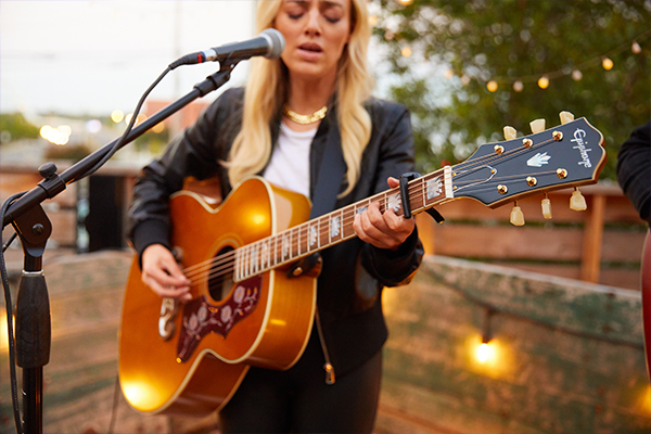 Epiphone J-200 Inspired By Gibson Jumbo Epicea Erable Lau - Aged Antique Natural - Electro acoustic guitar - Variation 3