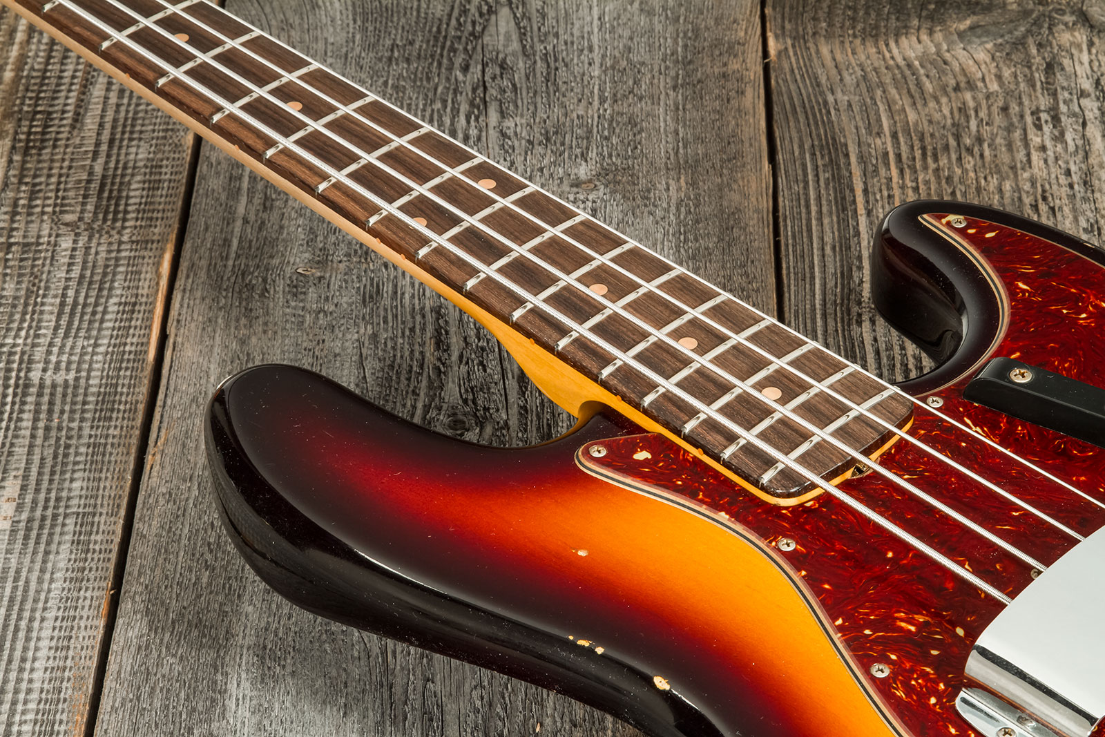 Fender Custom Shop  Jazz Bass 1962 Rw #cz569015 - Relic 3-color Sunburst - Solid body electric bass - Variation 3