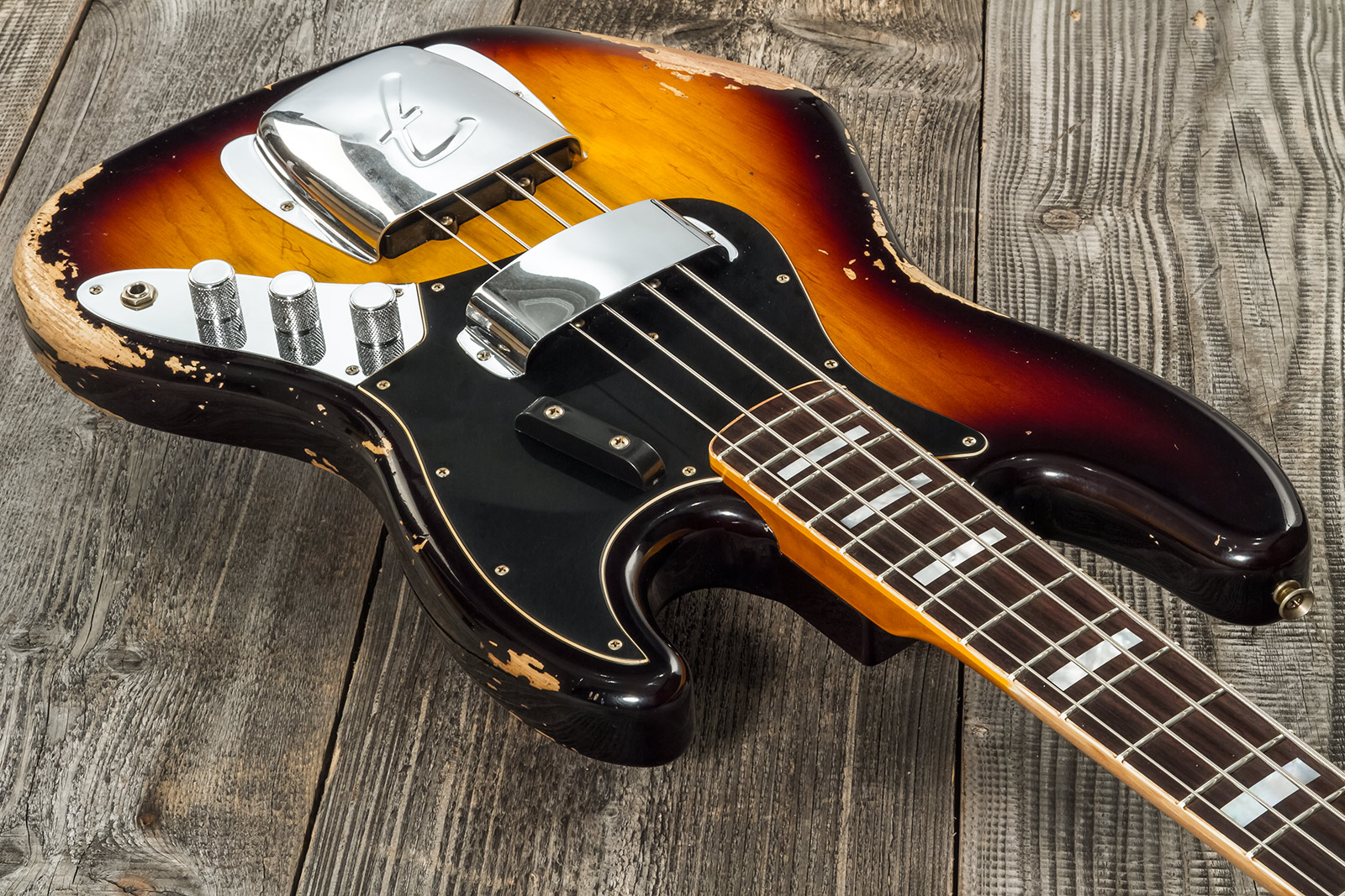 Fender Custom Shop Jazz Bass Custom Rw #cz575919 - Heavy Relic 3-color Sunburst - Solid body electric bass - Variation 3