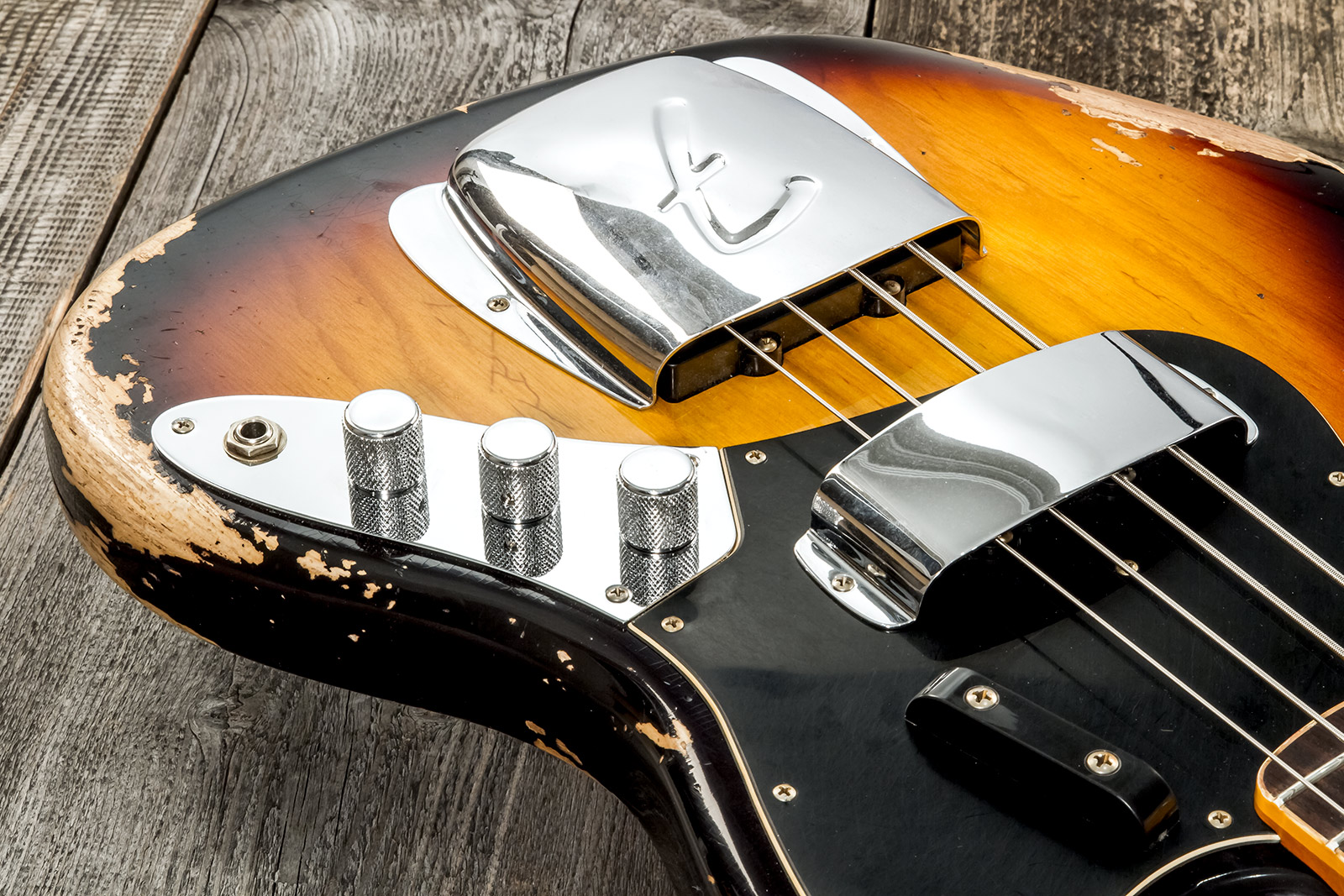 Fender Custom Shop Jazz Bass Custom Rw #cz575919 - Heavy Relic 3-color Sunburst - Solid body electric bass - Variation 5