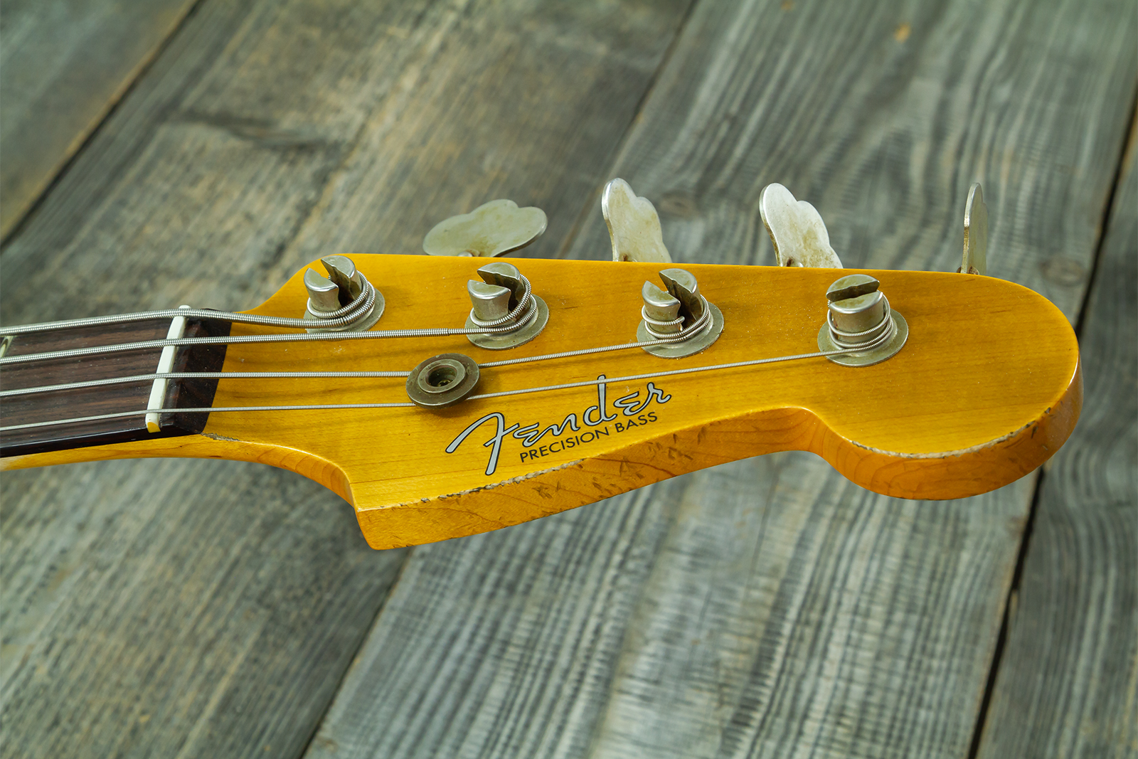 Fender Custom Shop Precision Bass 1960 Rw #cz590976 - Relic British Racing Green - Solid body electric bass - Variation 7