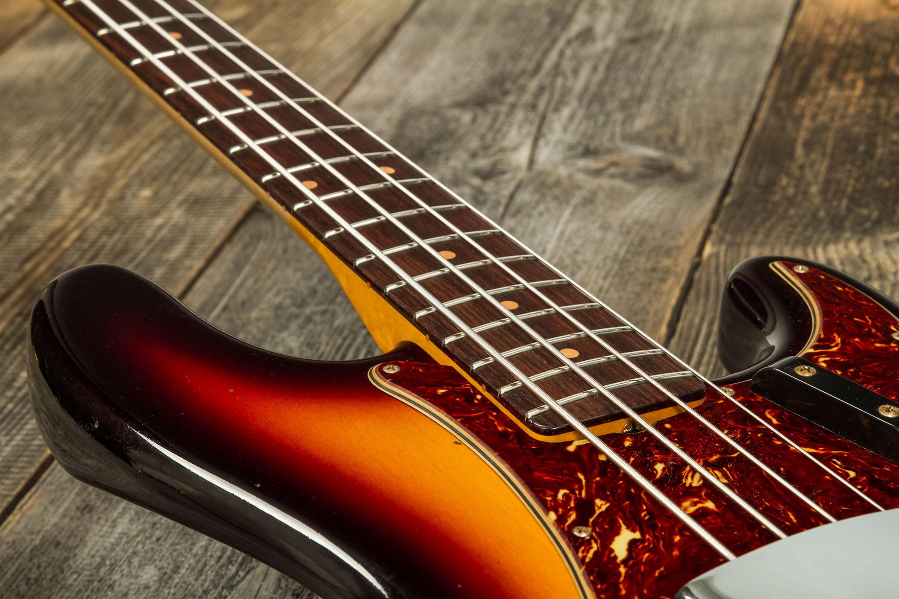Fender Custom Shop Precision Bass 1963 Rw #cz56919 - Journeyman Relic 3-color Sunburst - Solid body electric bass - Variation 4