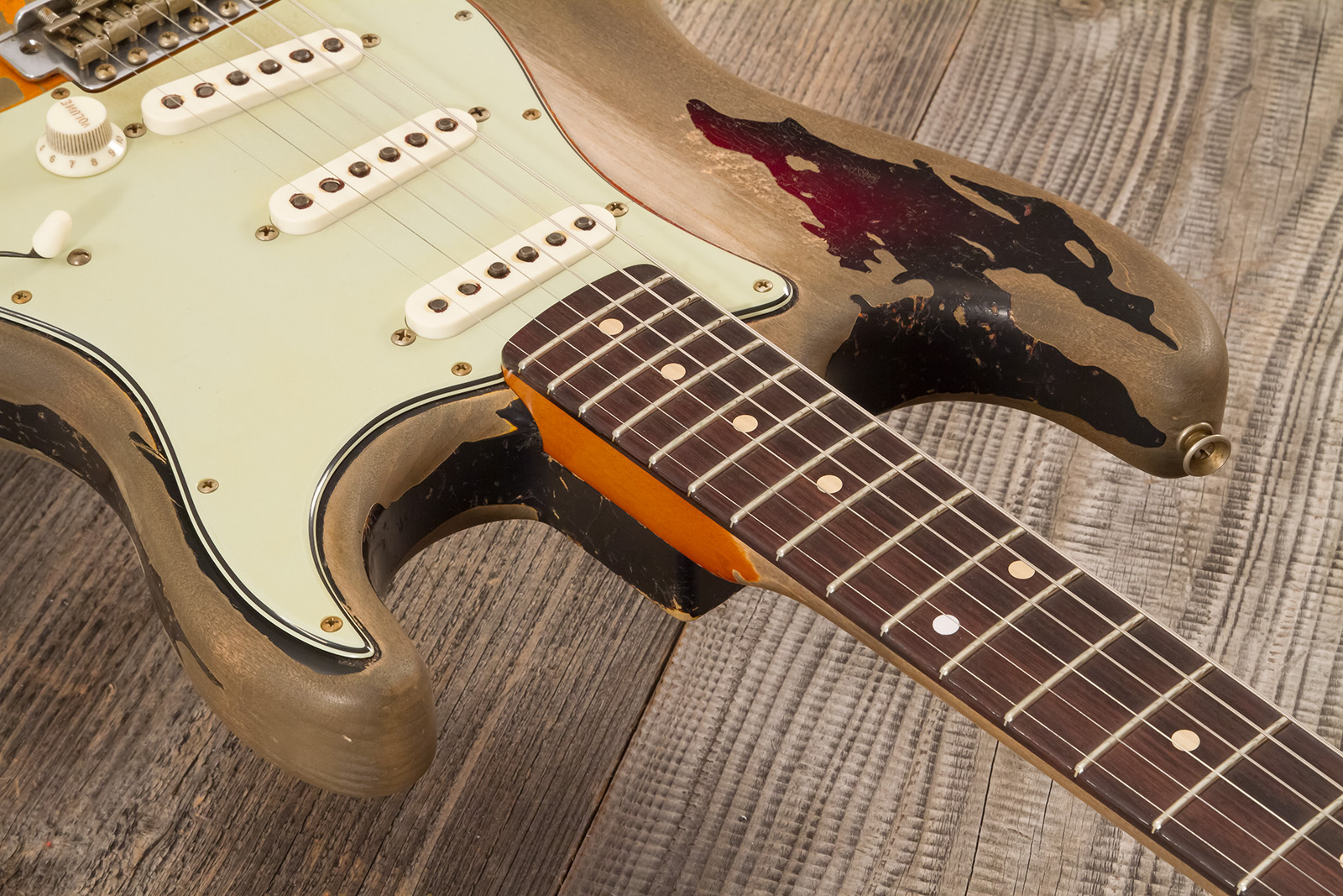 Fender Custom Shop Rory Gallagher Strat Masterbuilt D.wilson Signature 3s Trem Rw #cz574478 - Heavy Relic 3-color Sunburst - Str shape electric guitar