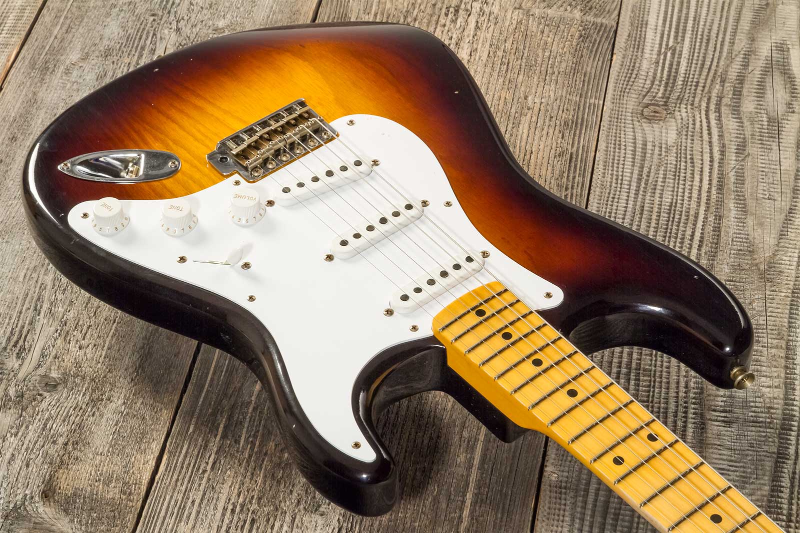 Fender Custom Shop Strat 1954 70th Anniv. 3s Trem Mn #xn4193 - Journeyman Relic Wide-fade 2-color Sunburst - Str shape electric guitar - Variation 3