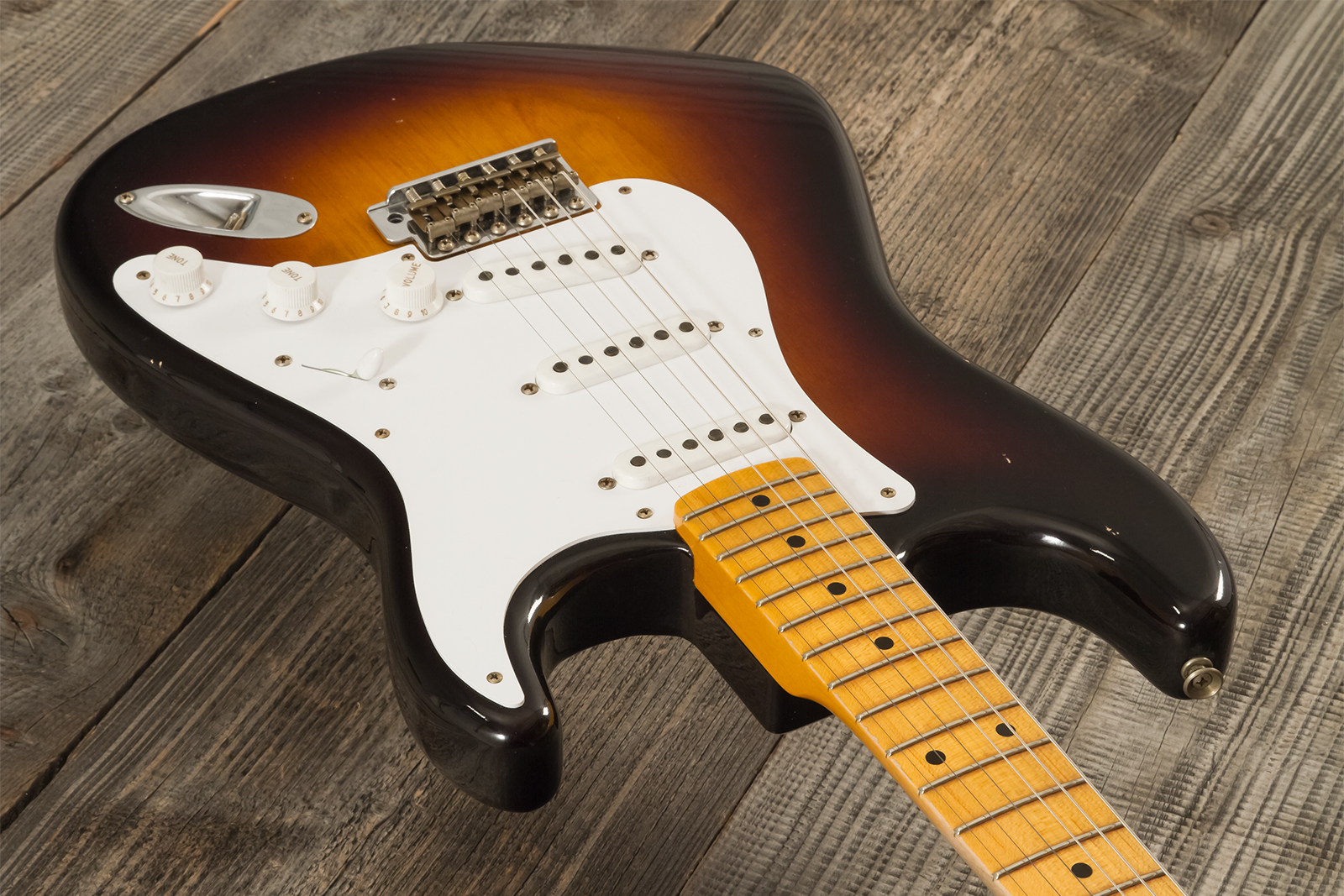 Fender Custom Shop Strat 1954 70th Anniv. 3s Trem Mn #xn4241 - Journeyman Relic Wide-fade 2-color Sunburst - Str shape electric guitar - Variation 2
