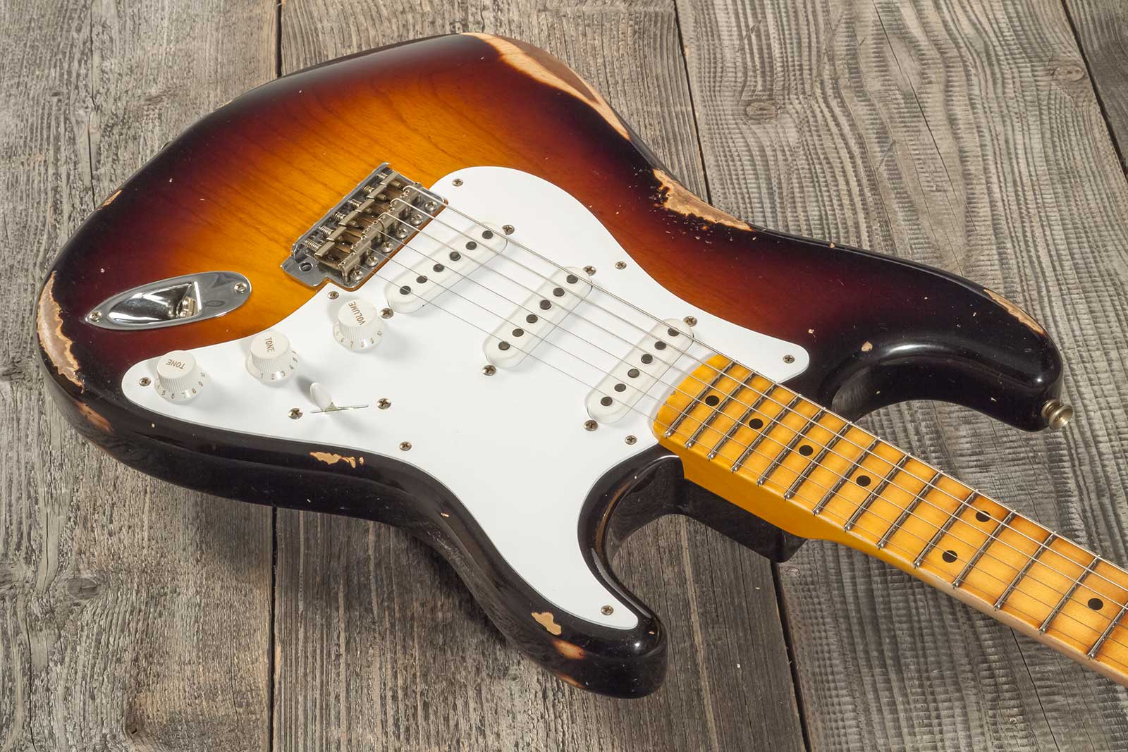 Fender Custom Shop Strat 1954 70th Anniv. 3s Trem Mn #xn4316 - Relic Wide Fade 2-color Sunburst - Str shape electric guitar - Variation 2