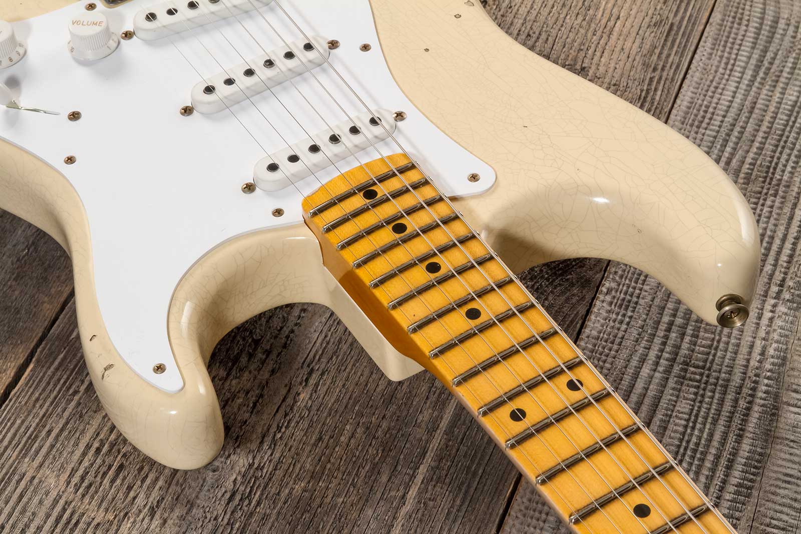 Fender Custom Shop Strat 1954 70th Anniv. 3s Trem Mn #xn4382 - Relic Vintage Blonde - Str shape electric guitar - Variation 4