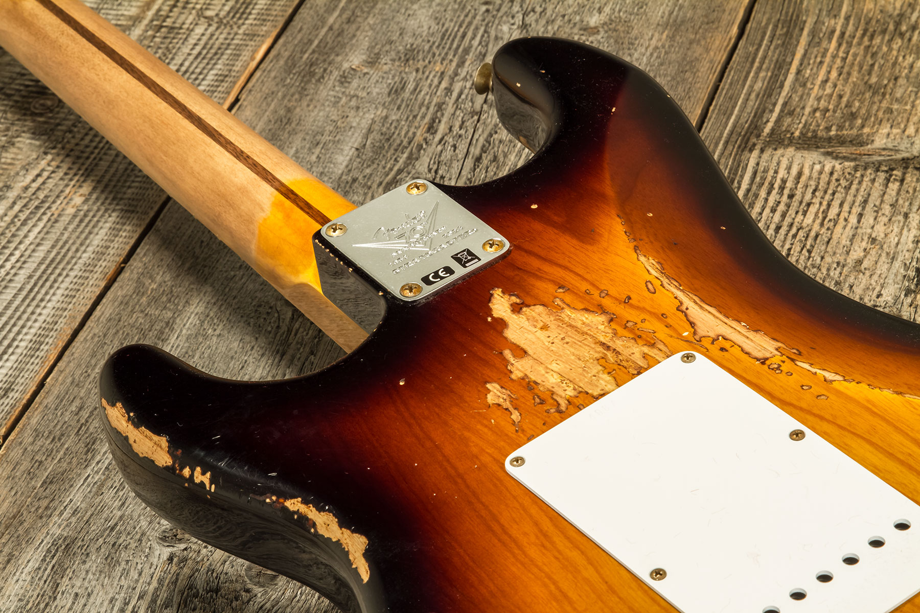 Fender Custom Shop Strat 1954 70th Anniv. 3s Trem Mn #xn4887 - Heavy Relic 2-color Sunburst - Str shape electric guitar - Variation 7