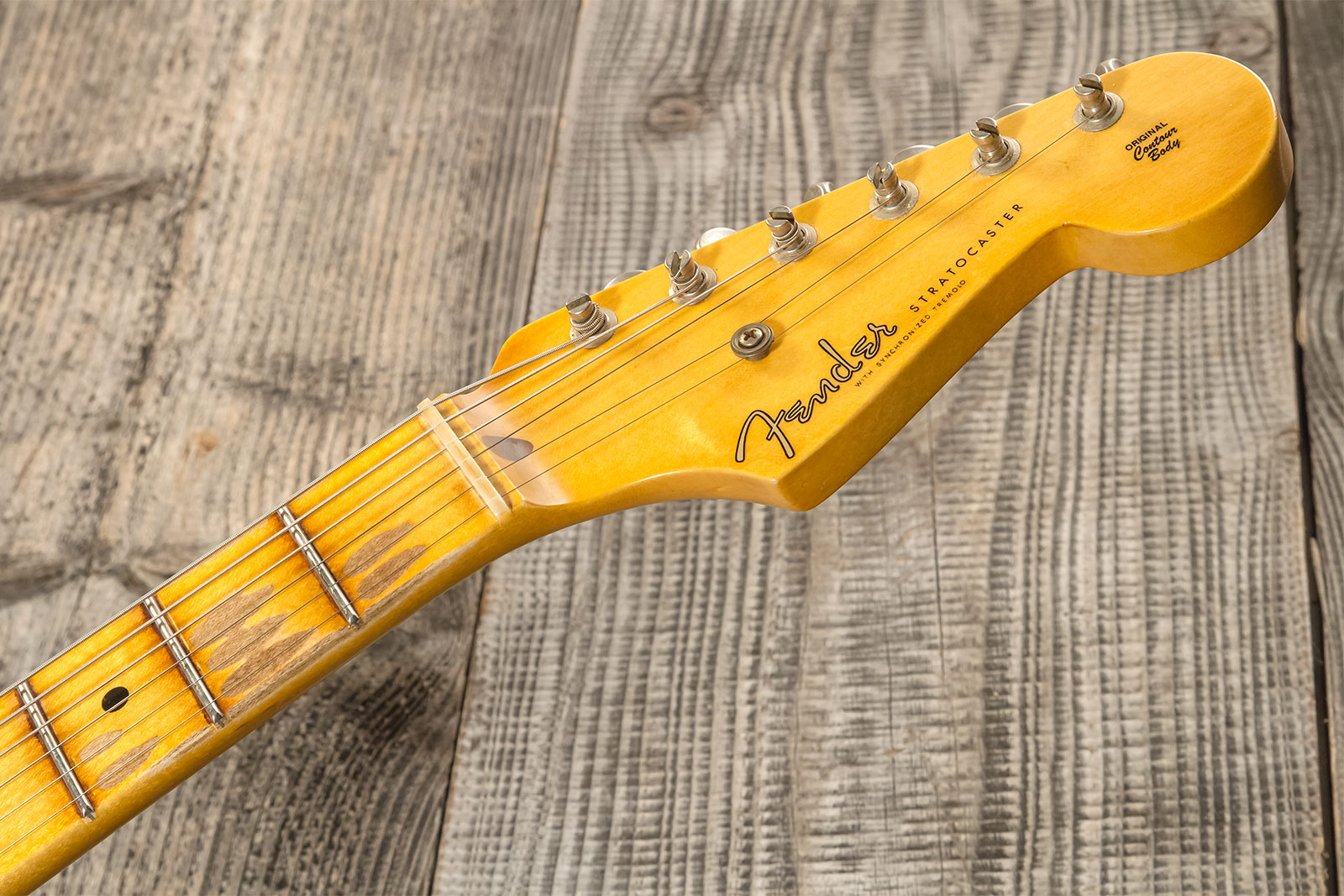 Fender Custom Shop Strat 1955 3s Trem Mn #r130058 - Journeyman Relic 2-color Sunburst - Str shape electric guitar - Variation 9